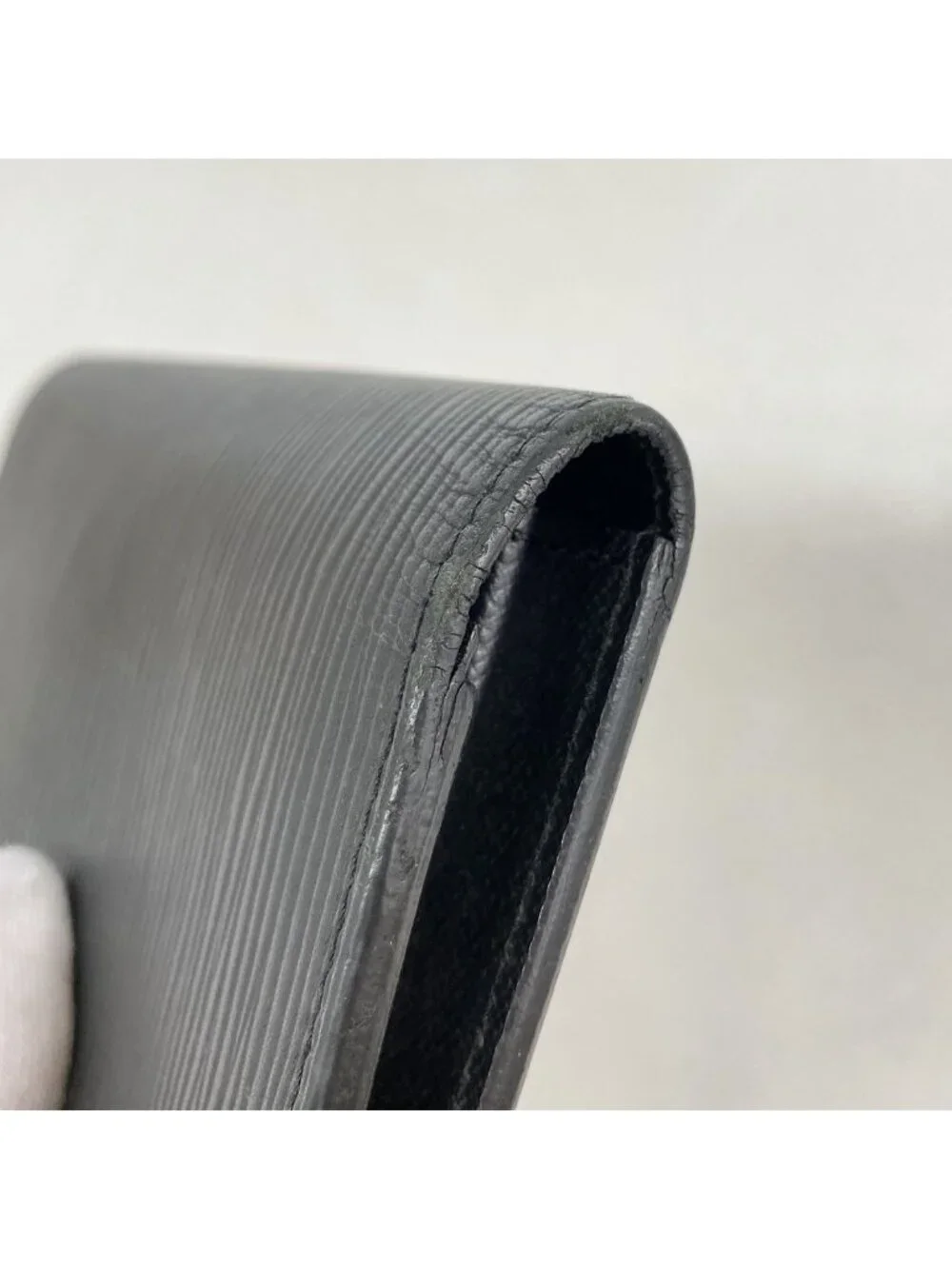 Louis Vuitton Wallet Epi Portefeuille Brazza Noir